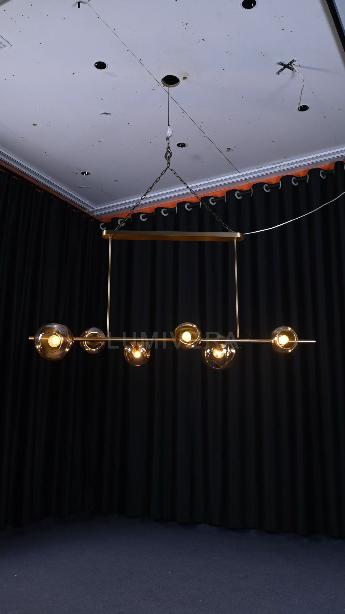Bubbleler Glass Linear Chandelier