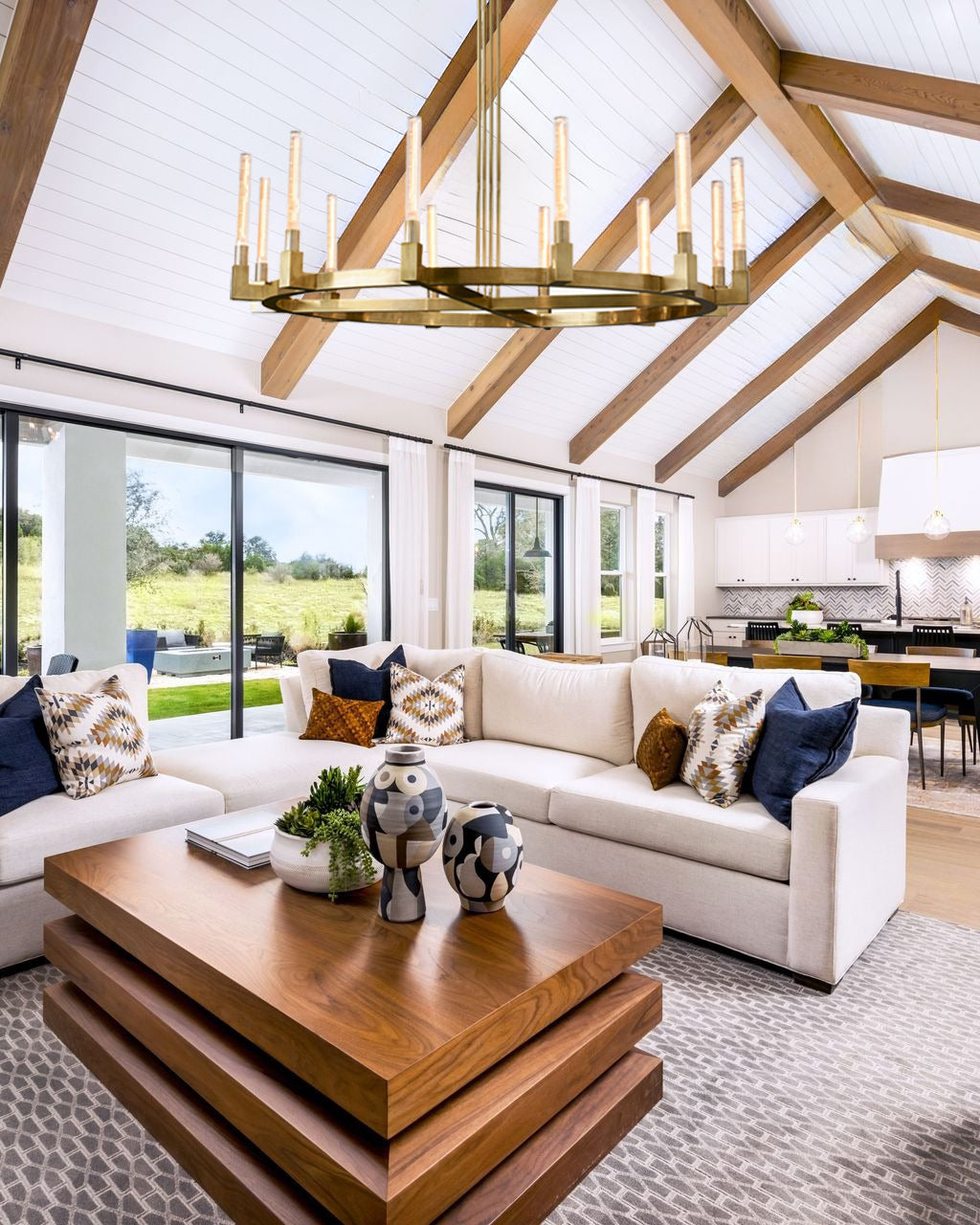 BANNELE Round Chandelier