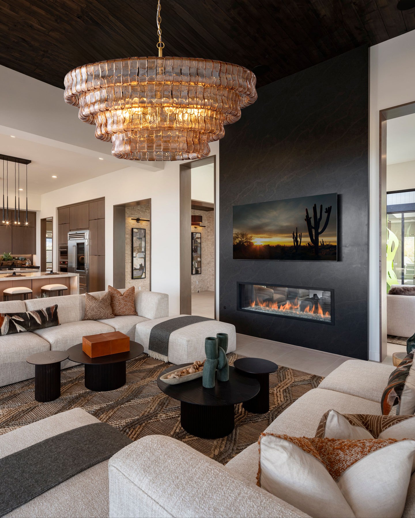Ehiaccio Smoke Class Round Chandelier