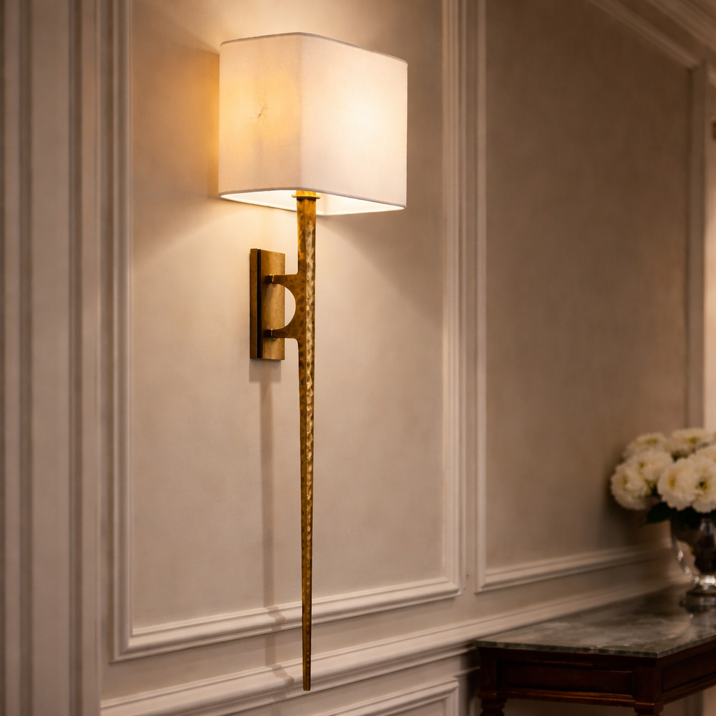 Wrighta Grand Sconce