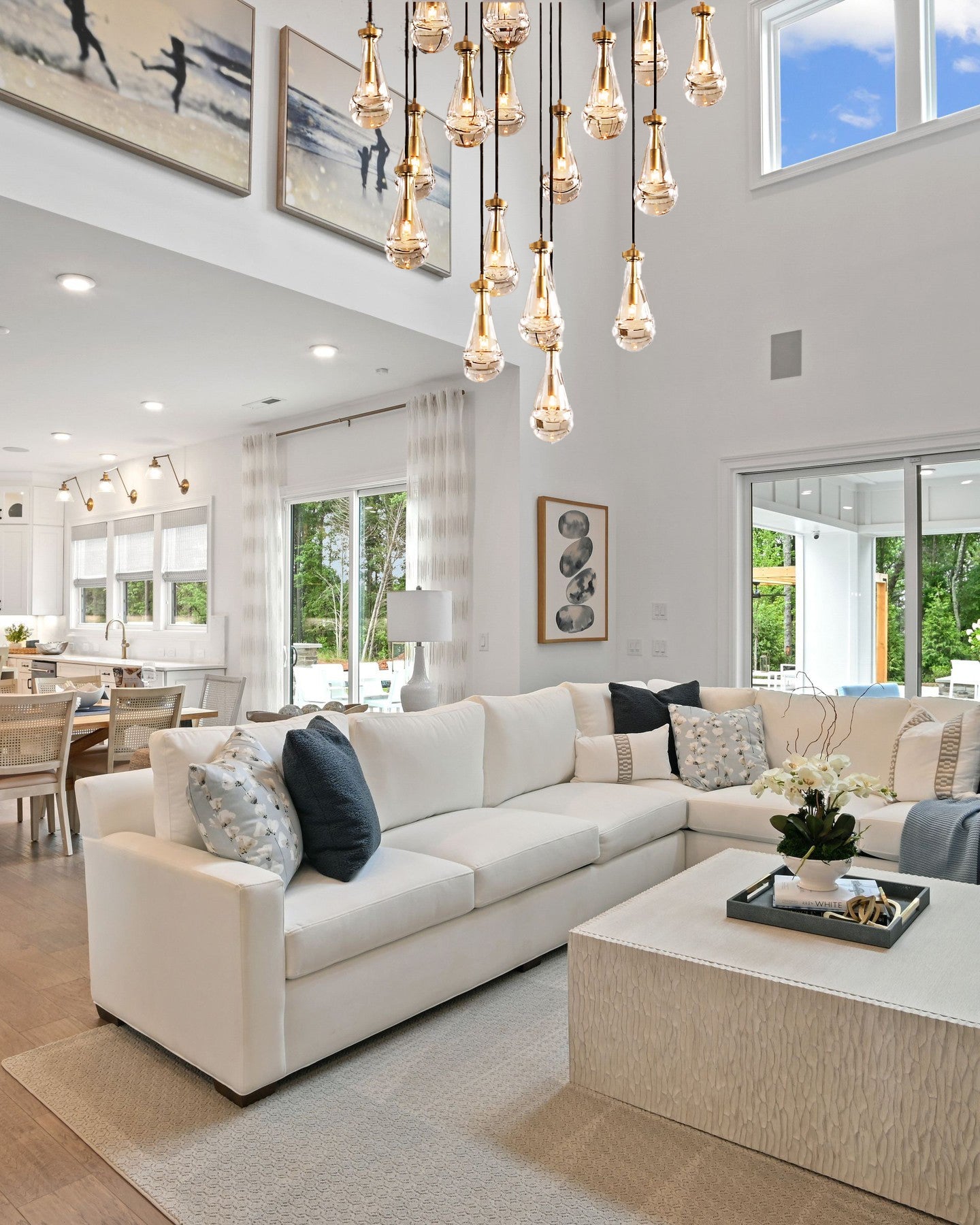 Rainy Round Chandelier