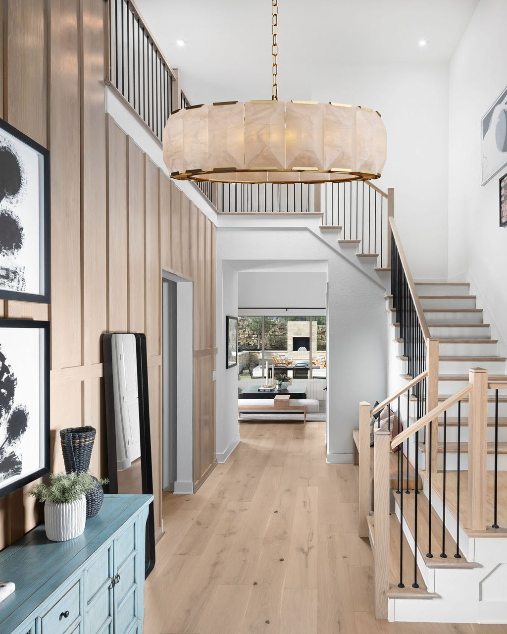 MARLOW CALCITE ROUND CHANDELIER