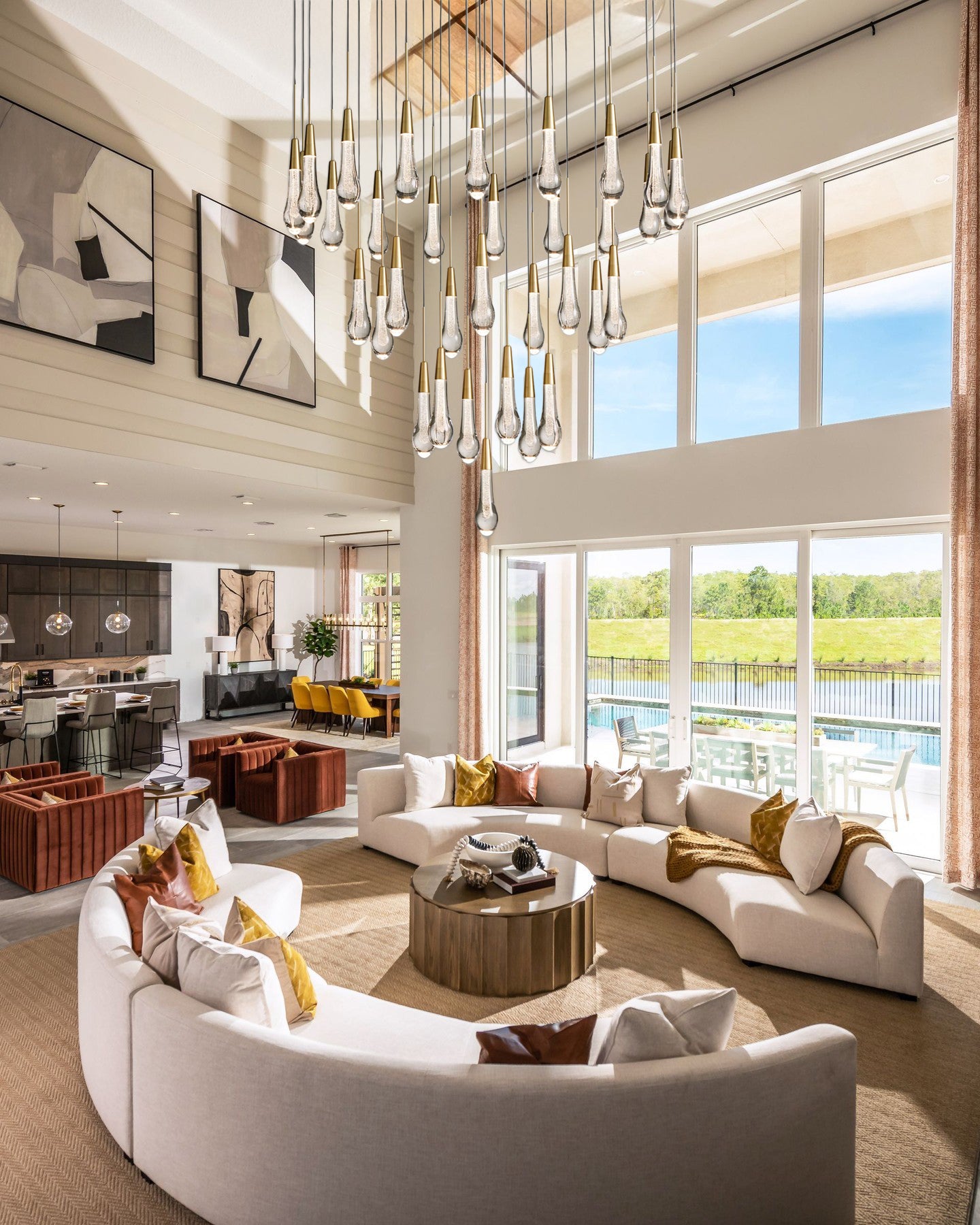 Soltaire Round Chandelier