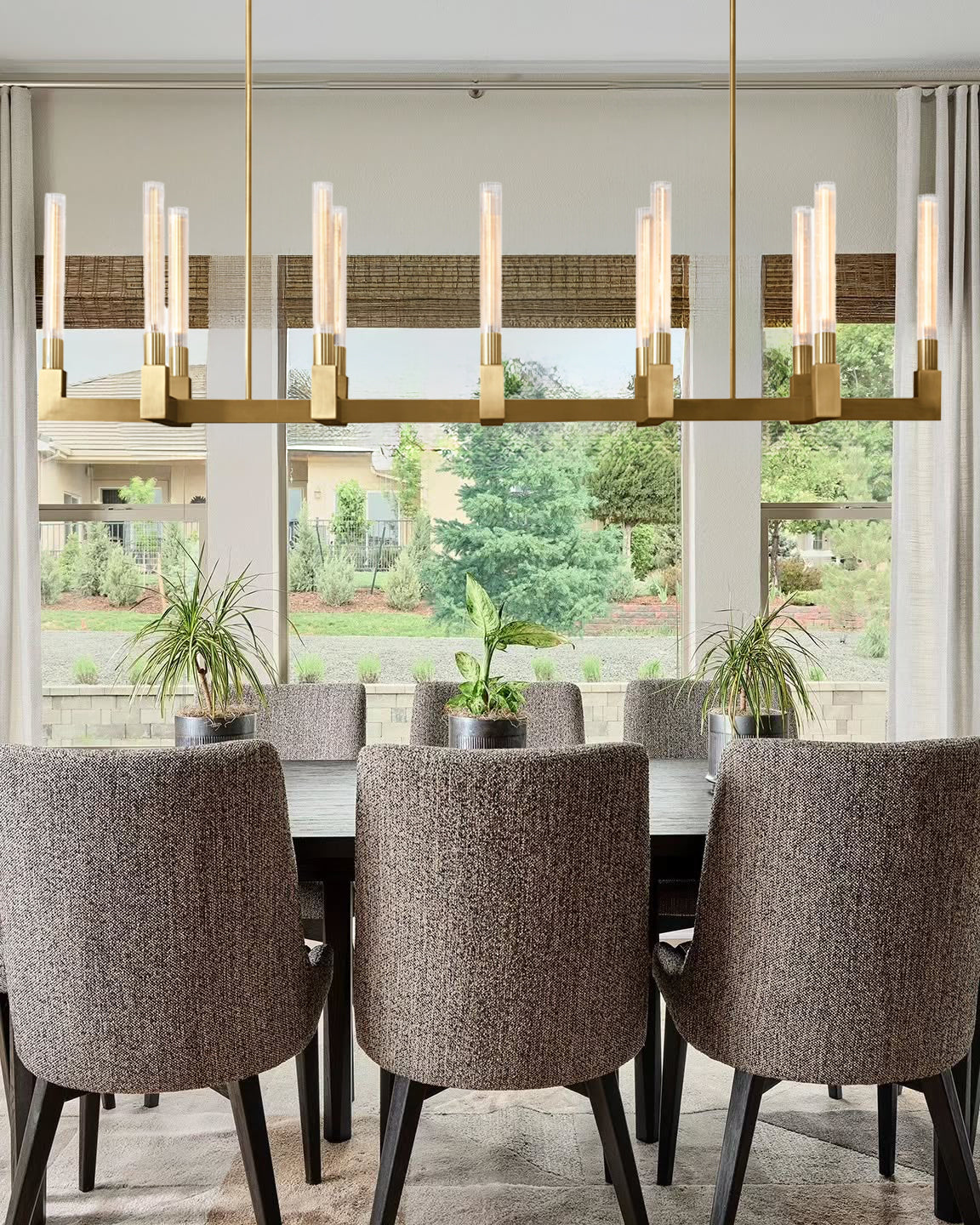 BANNELE Linear Chandelier