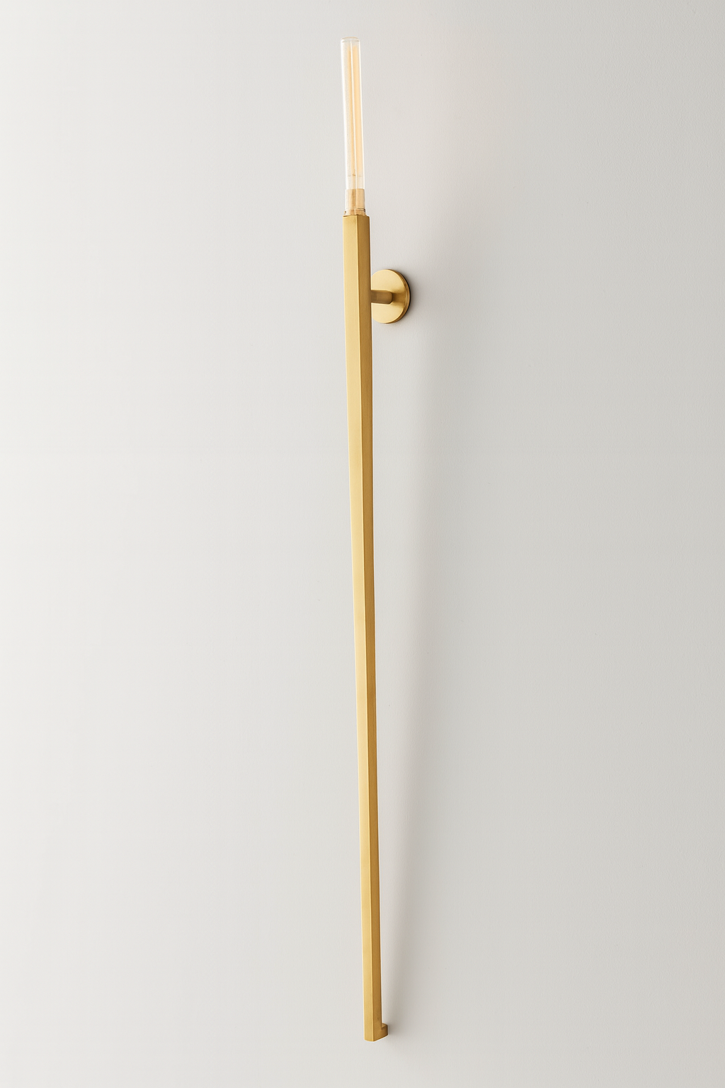 Bannele Torch Sconce