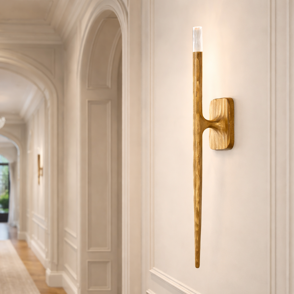 Thadeus Sconce