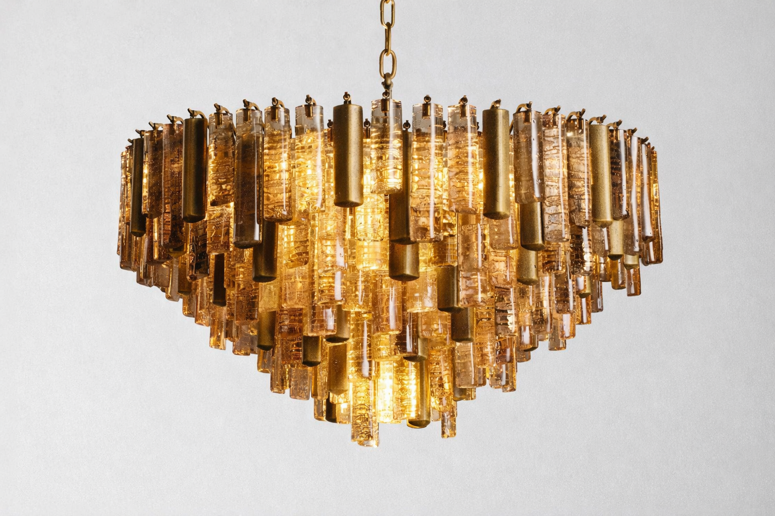 Nevee Round Chandelier
