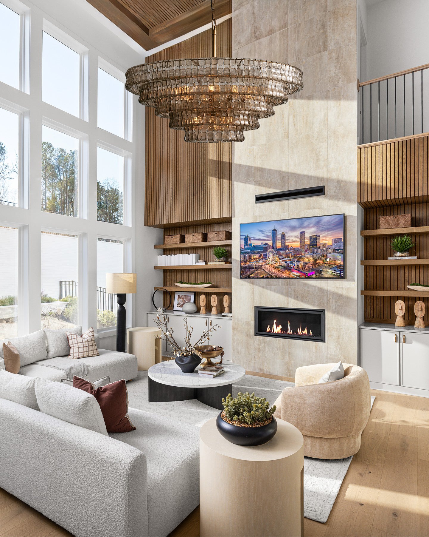 Ghiaccio Round Chandelier