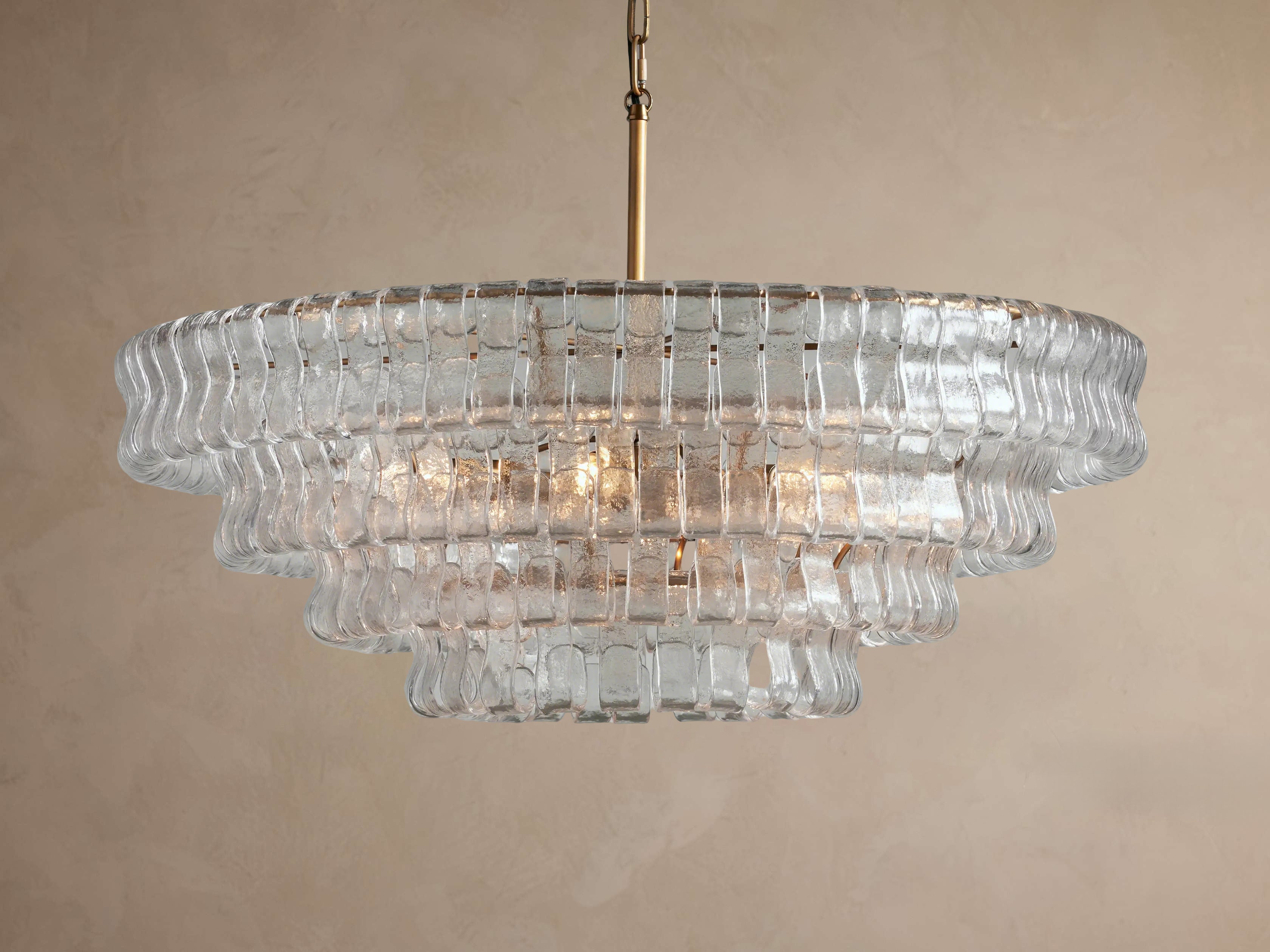 Ghiaccio Clear Class Round Chandelier