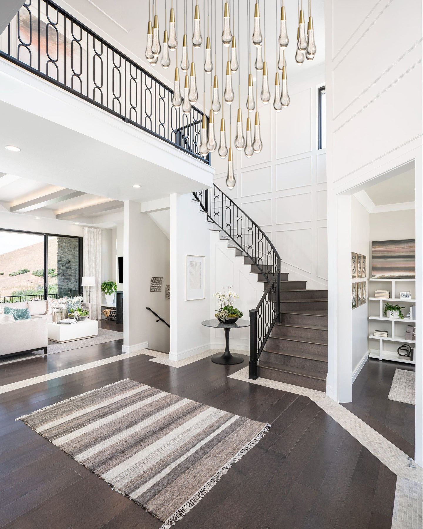 Soltaire Round Chandelier