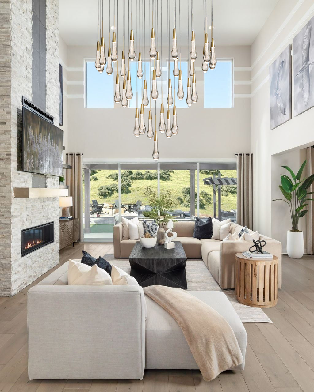 Soltaire Round Chandelier