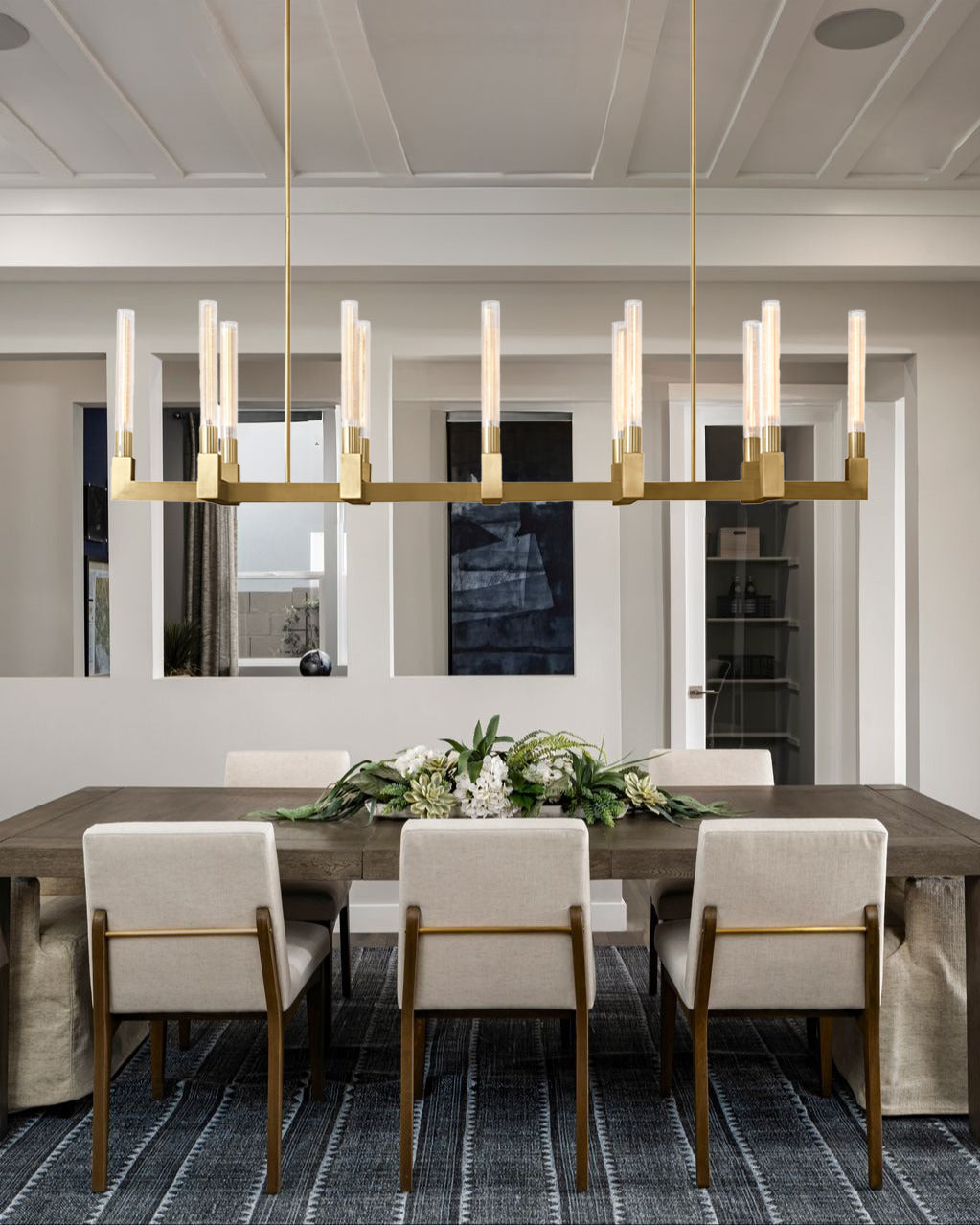 BANNELE Linear Chandelier