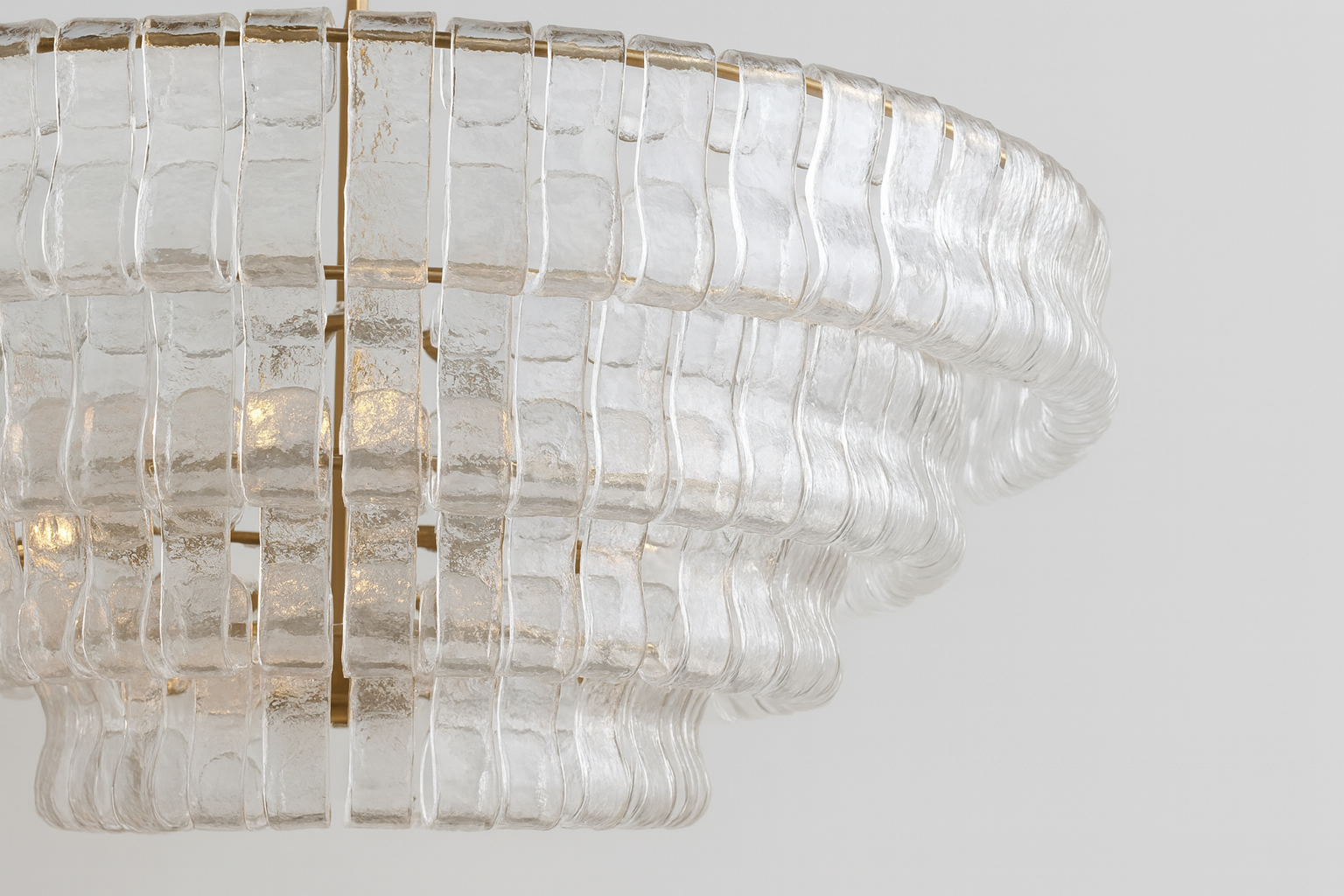 Ghiaccio Clear Class Round Chandelier