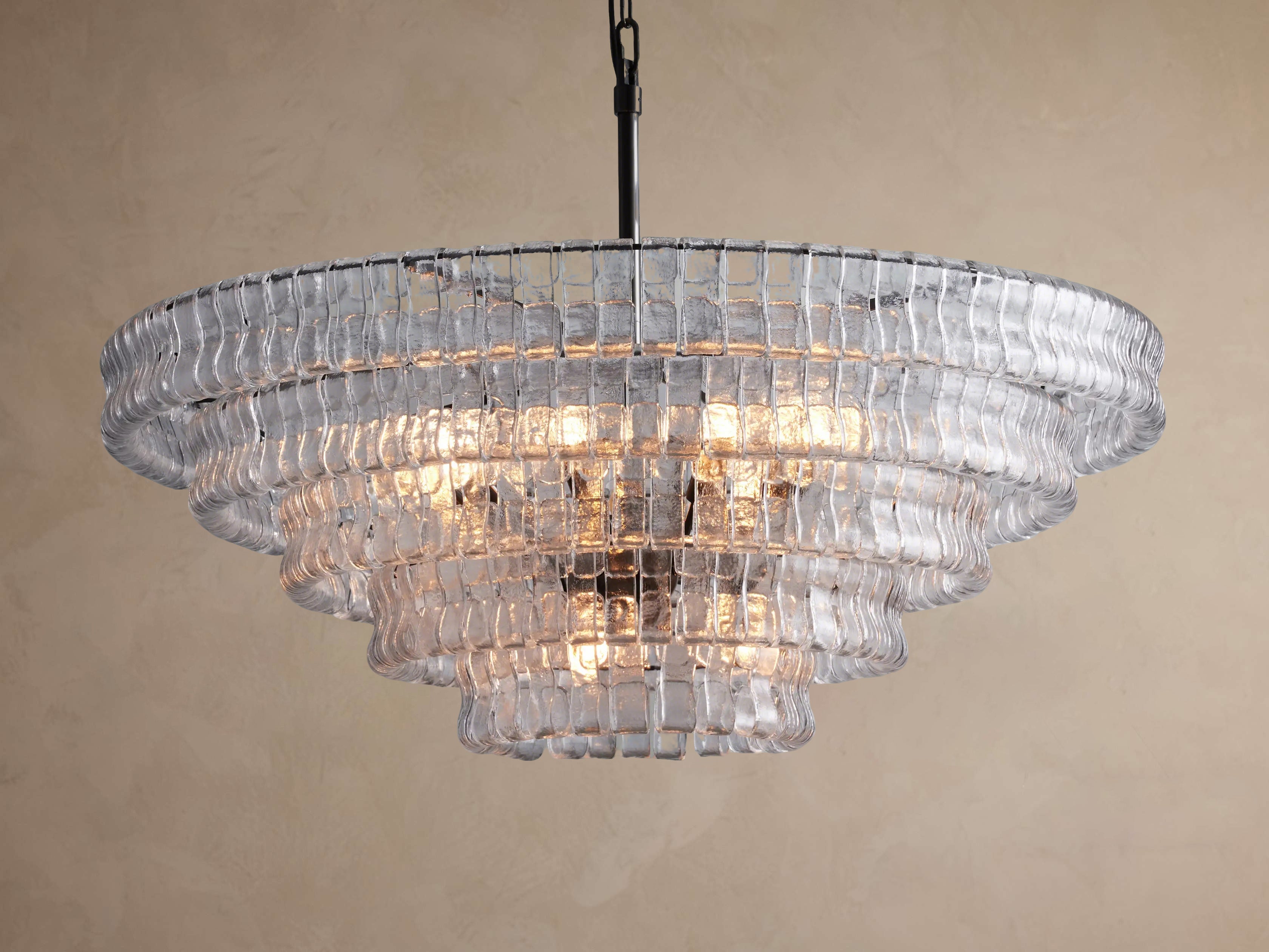 Ghiaccio Clear Class Round Chandelier
